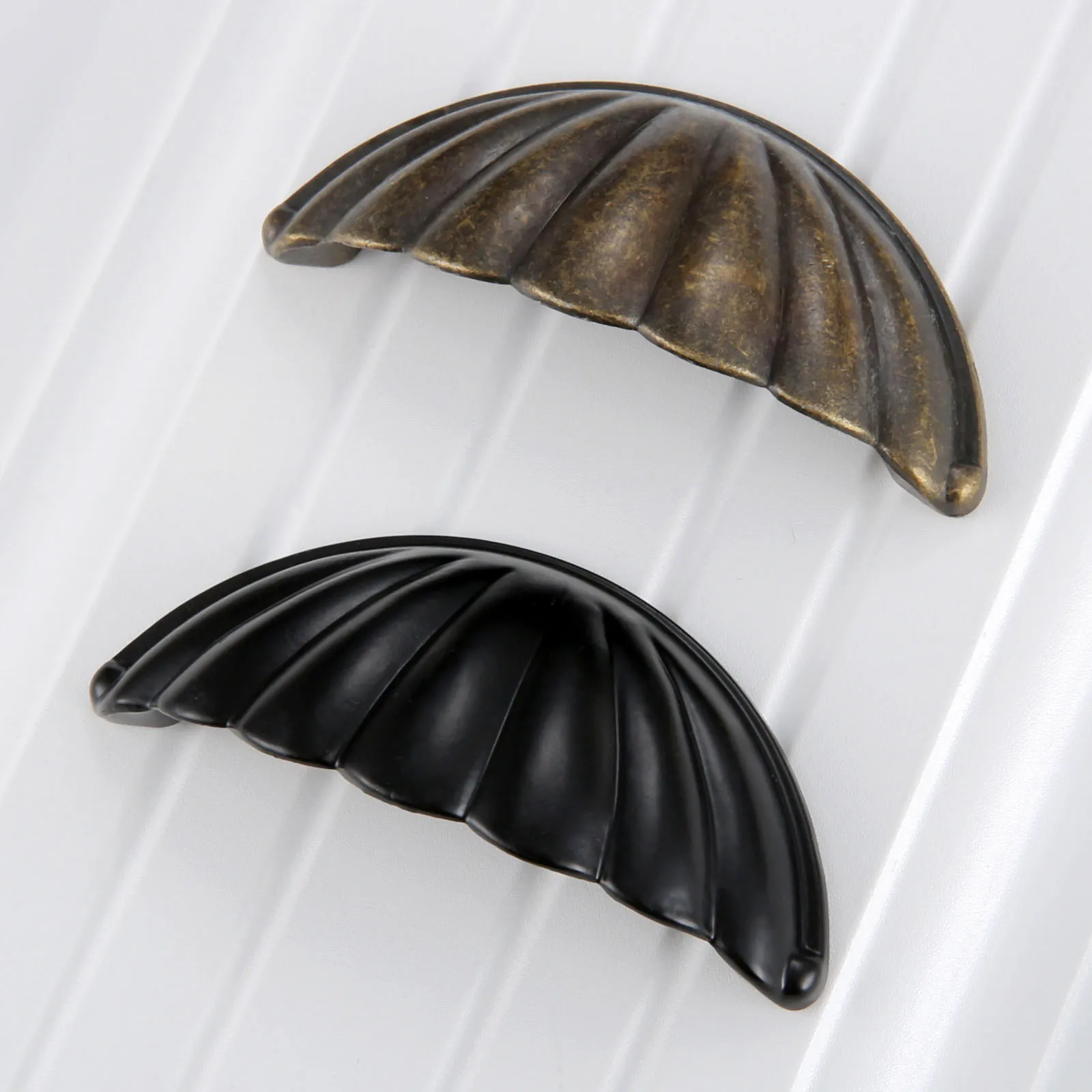 1pc lega a forma di conchiglia - Furniture Hardware Vintage recensione e prezzo